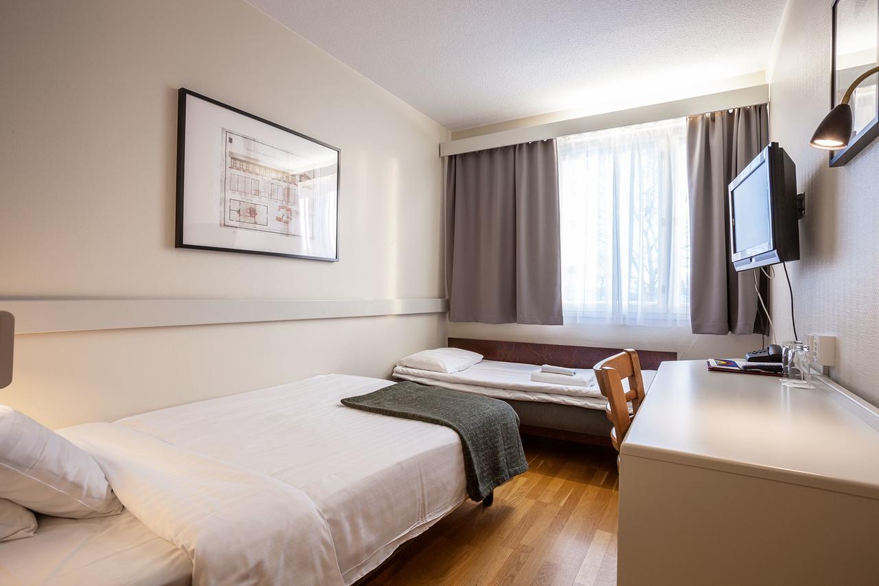 Pietarsaaren Kaupunginhotelli Jakobstad Luaran gambar