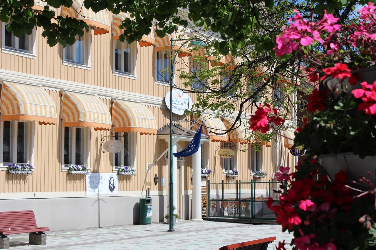 Pietarsaaren Kaupunginhotelli Jakobstad Luaran gambar