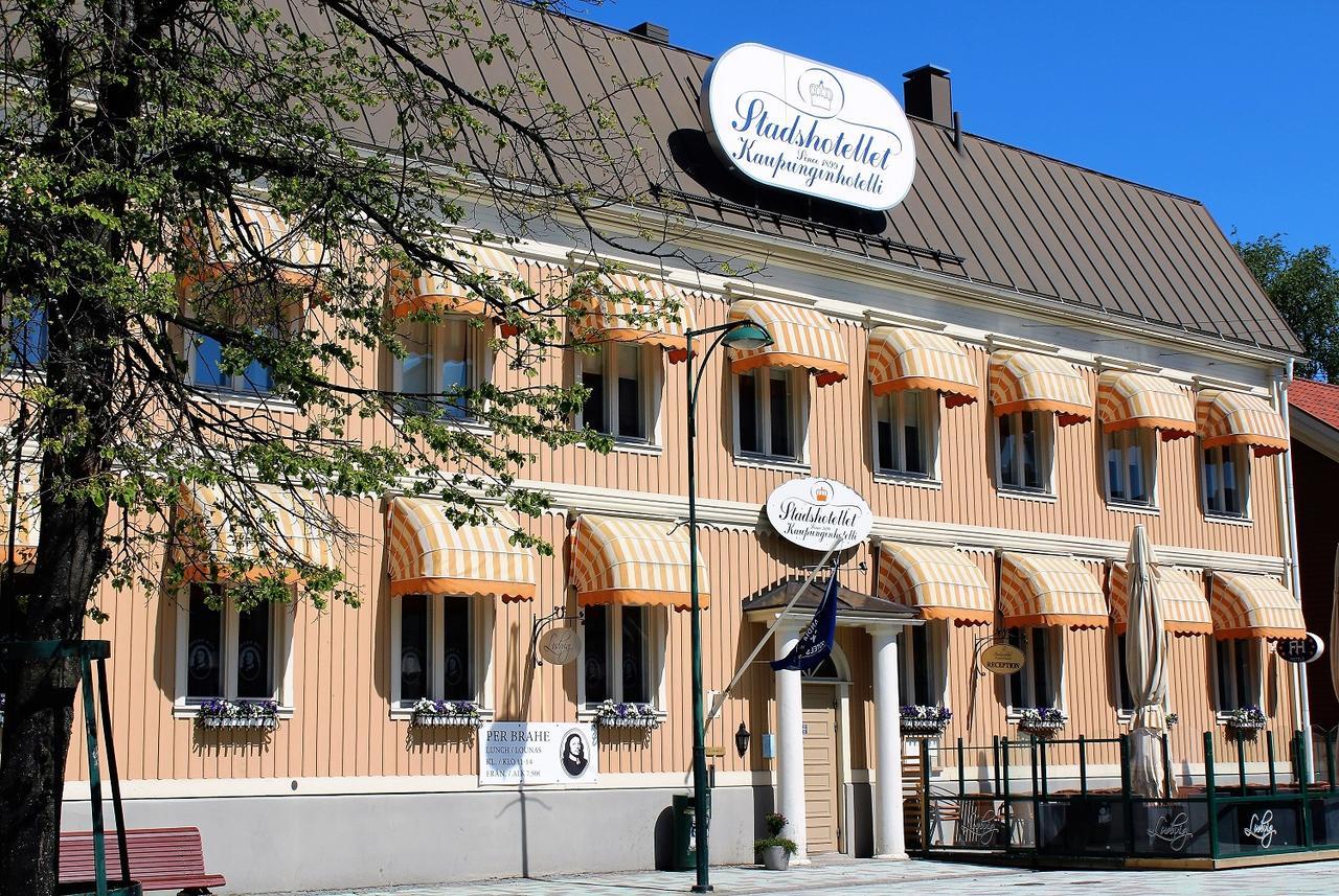 Pietarsaaren Kaupunginhotelli Jakobstad Luaran gambar